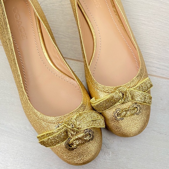 New Coach gold ballerina shoes with block heel - Picture 2 of 8